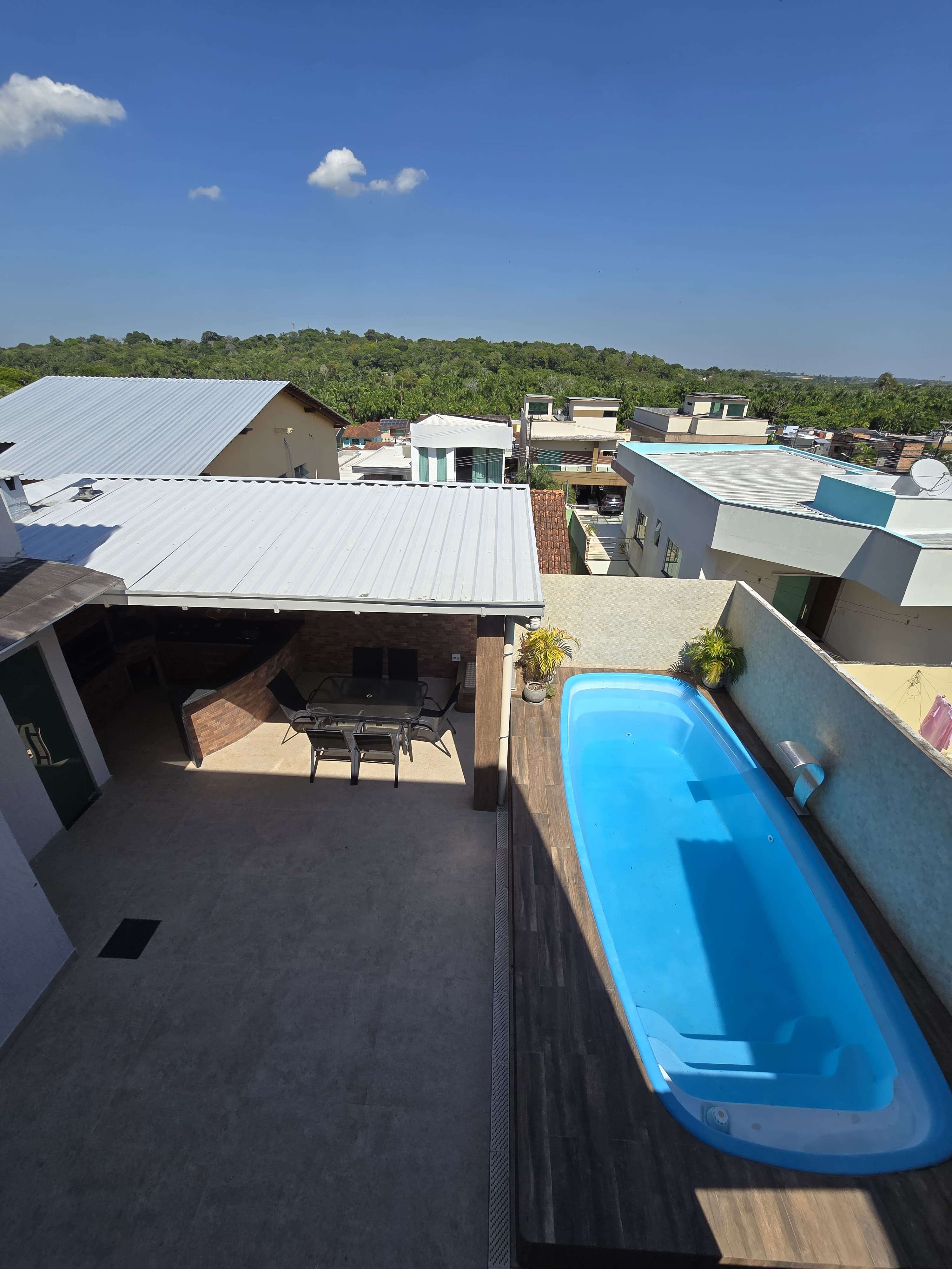 Imagem Casa de Condomínio com 4 Quartos à Venda, 239 m² em Tarumã - Manaus