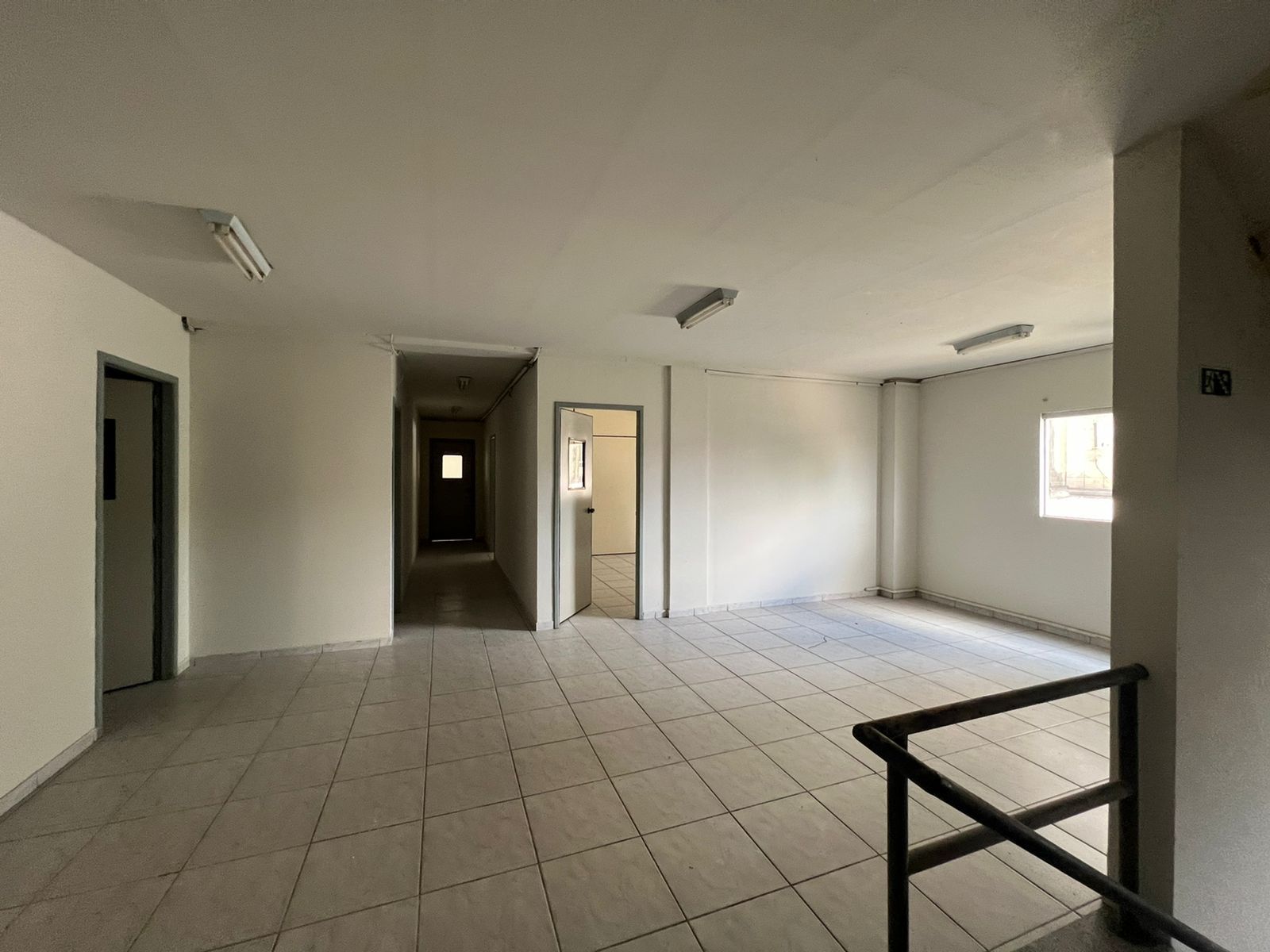 Imagem Imóvel Comercial à Venda, 378 m²em São Brás - Belém Imagem Imóvel Comercial à Venda, 378 m²em São Brás - Belém