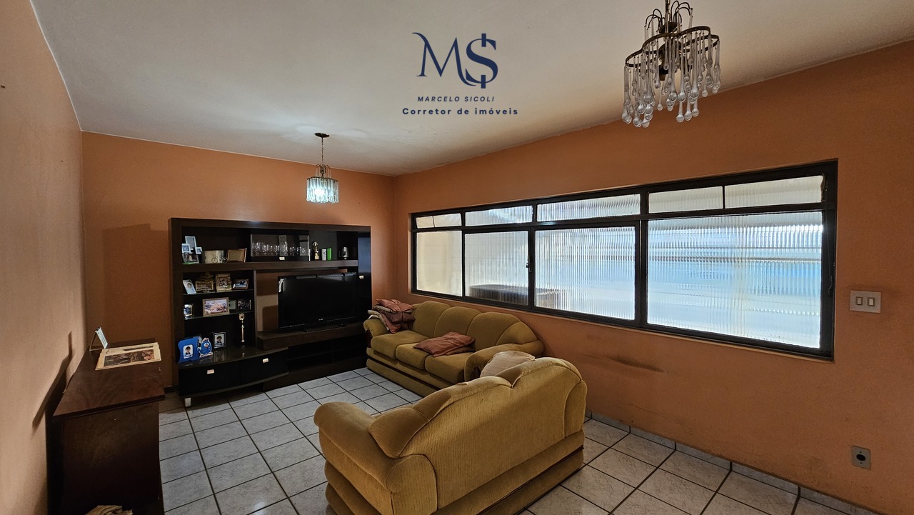 Imagem Casa com 3 Quartos à Venda, 151 m² em Taguatinga Norte (Taguatinga) - Brasília