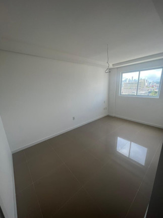 Imagem Apartamento com 2 Quartos à Venda, 68 m² em Centro - Balneário Camboriú