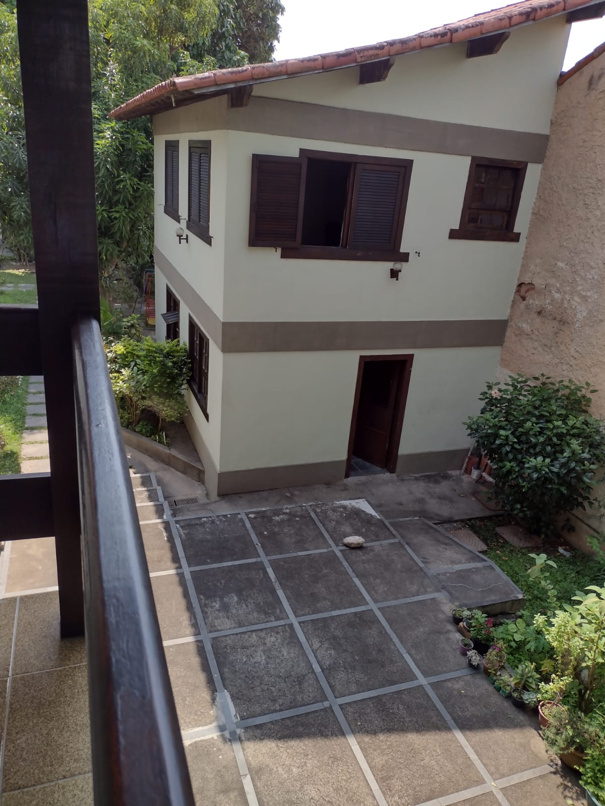 Imagem Casa com 4 Quartos à Venda, 442 m²em Piratininga - Niterói Imagem Casa com 4 Quartos à Venda, 442 m²em Piratininga - Niterói