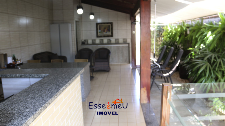Imagem Casa com 5 Quartos à Venda, 250 m² em Jardins Madri - Goiânia Imagem Casa com 5 Quartos à Venda, 250 m² em Jardins Madri - Goiânia