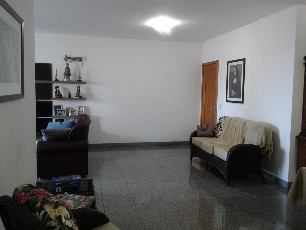 Imagem Apartamento com 3 Quartos à Venda, 217 m²em Cremação - Belém