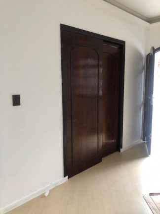 Imagem Casa com 2 Quartos à Venda, 200 m² em Jardim Testae - Guarulhos Imagem Casa com 2 Quartos à Venda, 200 m² em Jardim Testae - Guarulhos