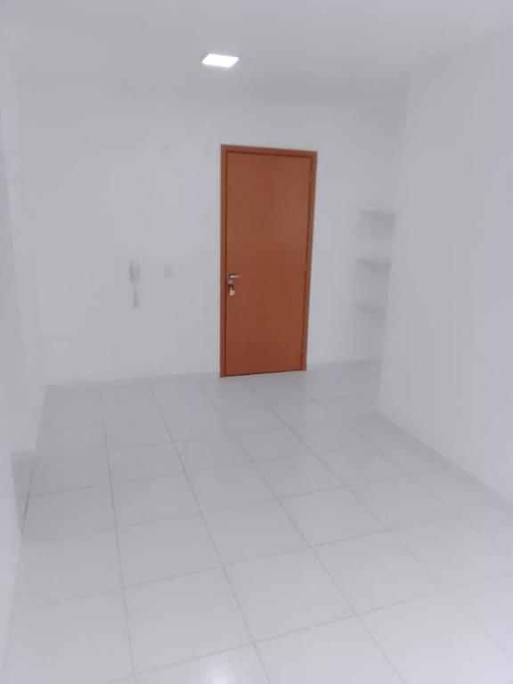 Imagem Apartamento com 2 Quartos para Alugar, 55 m²em Candeias - Jaboatão dos Guararapes