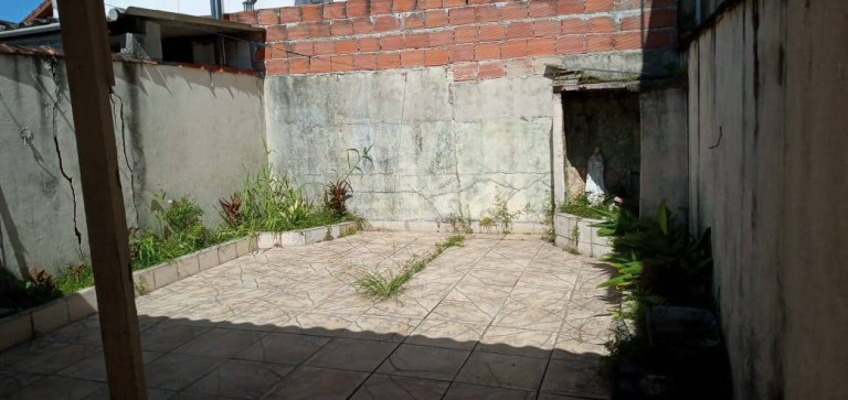 Imagem Casa com 1 Quarto à Venda, 69 m² em Itaoca - Mongaguá