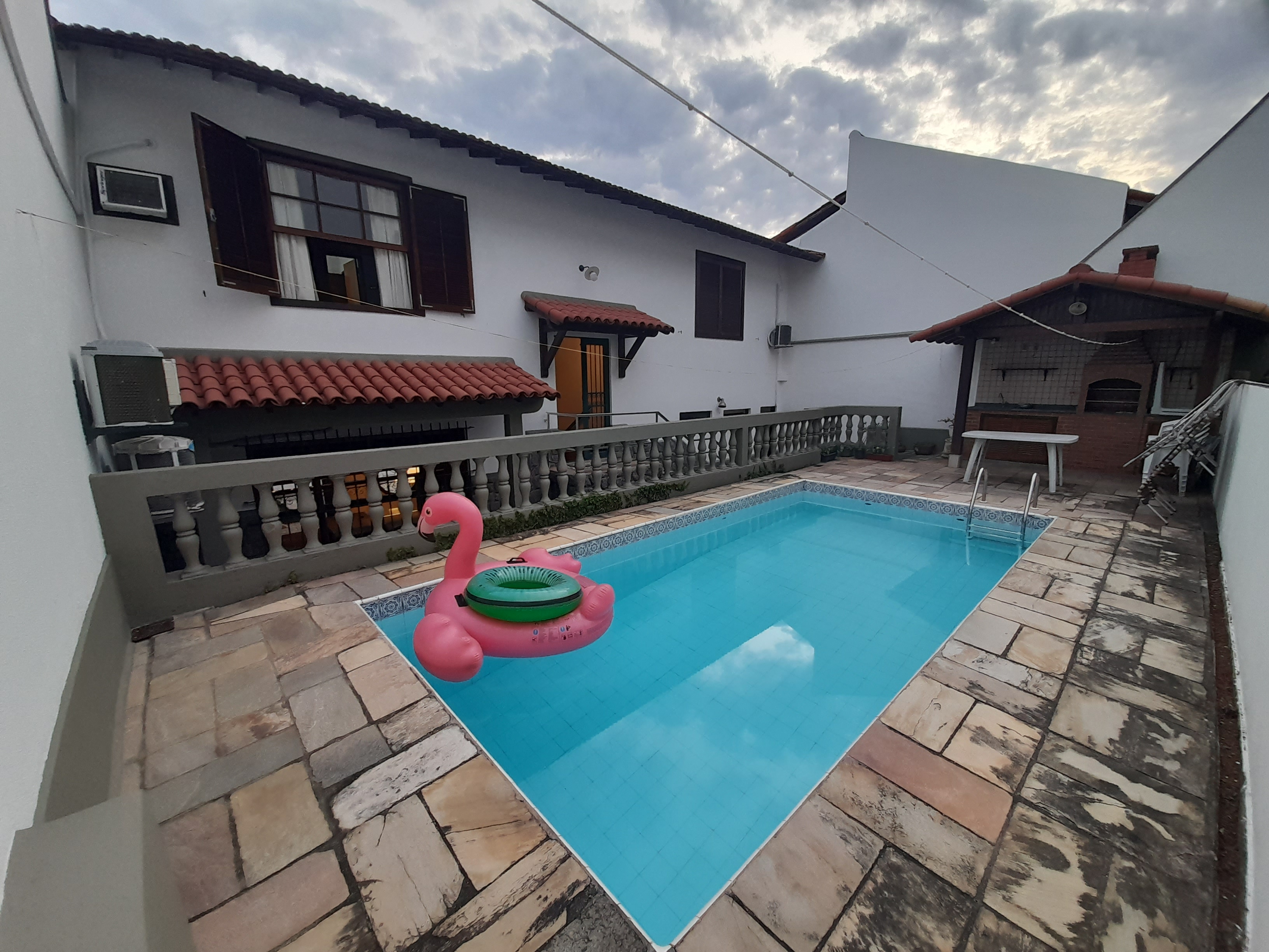 Imagem Casa de Condomínio com 4 Quartos à Venda, 261 m²em Freguesia (Jacarepaguá) - Rio de Janeiro Imagem Casa de Condomínio com 4 Quartos à Venda, 261 m²em Freguesia (Jacarepaguá) - Rio de Janeiro