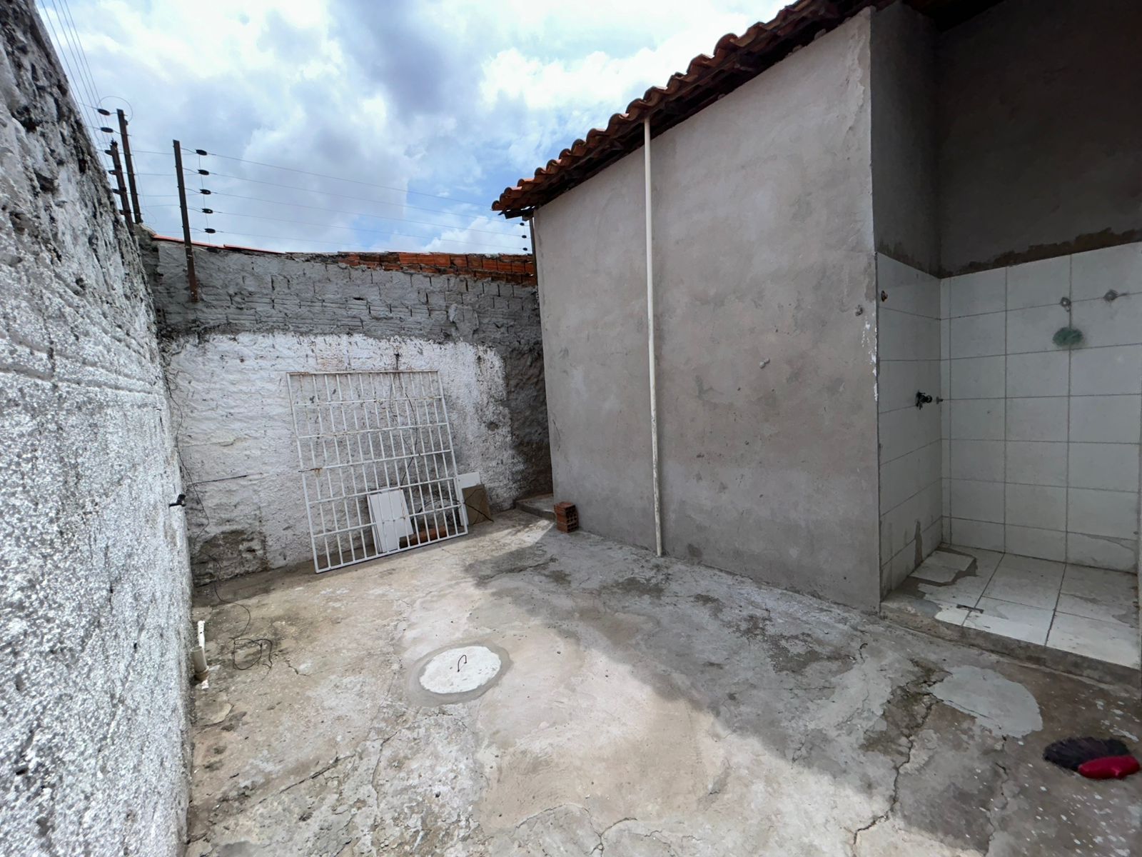 Imagem Casa com 3 Quartos à Venda, 200 m² em Saci - Teresina Imagem Casa com 3 Quartos à Venda, 200 m² em Saci - Teresina