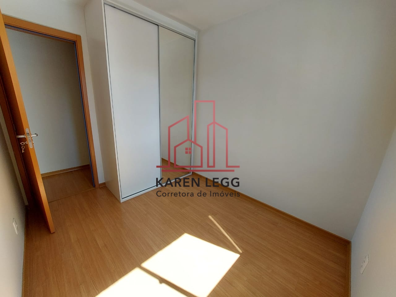 Imagem Apartamento com 2 Quartos para Alugar, 44 m² em Lindóia - Curitiba Imagem Apartamento com 2 Quartos para Alugar, 44 m² em Lindóia - Curitiba