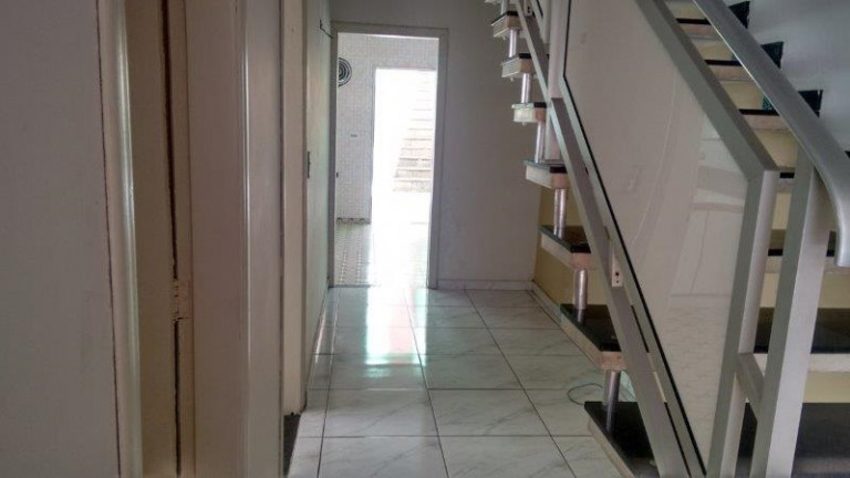 Imagem Sobrado com 3 Quartos à Venda, 298 m² em Jardim Munhoz - Guarulhos Imagem Sobrado com 3 Quartos à Venda, 298 m² em Jardim Munhoz - Guarulhos
