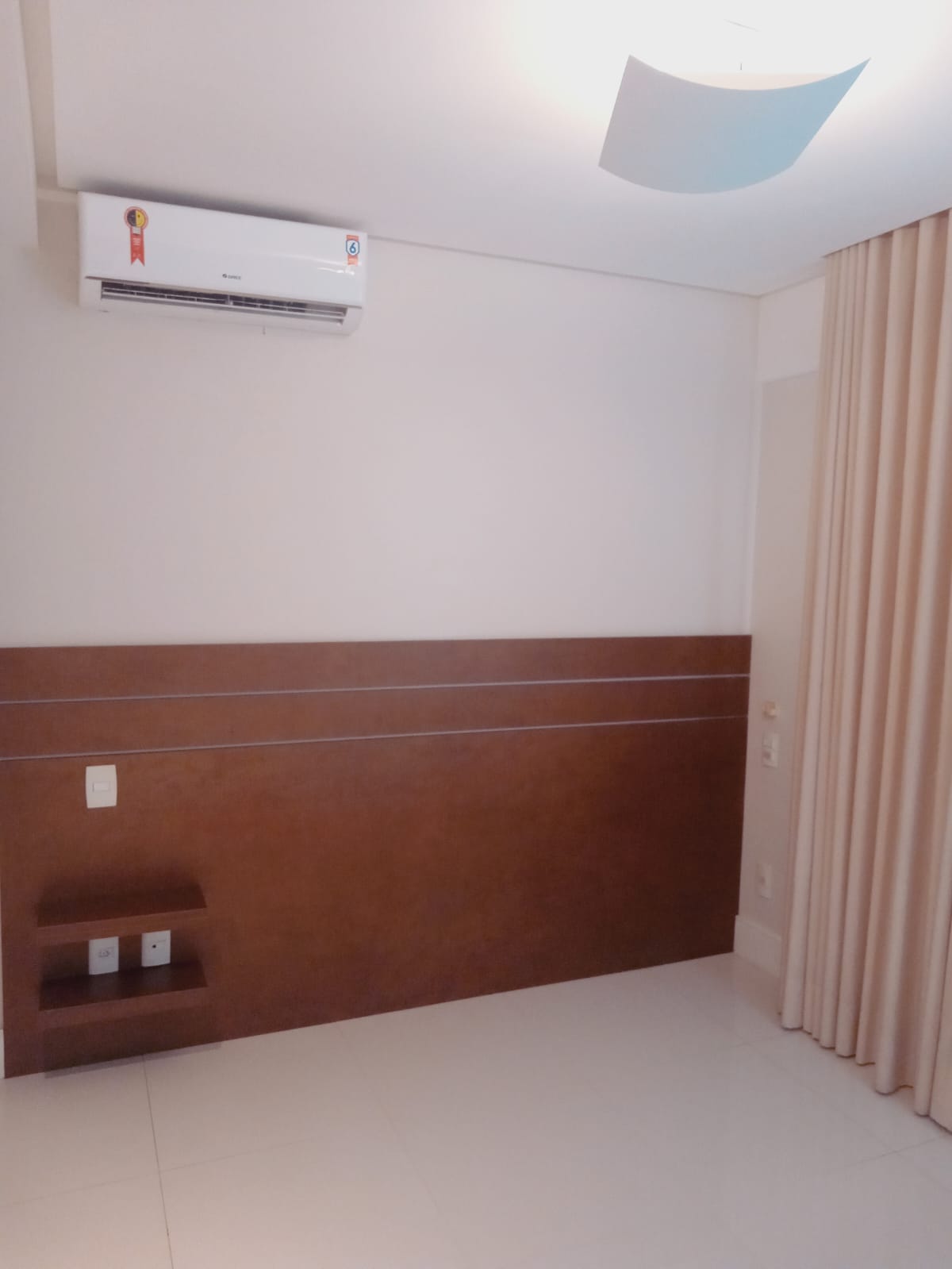 Imagem Apartamento com 3 Quartos para Alugar, 142 m²em Piatã - Salvador Imagem Apartamento com 3 Quartos para Alugar, 142 m²em Piatã - Salvador