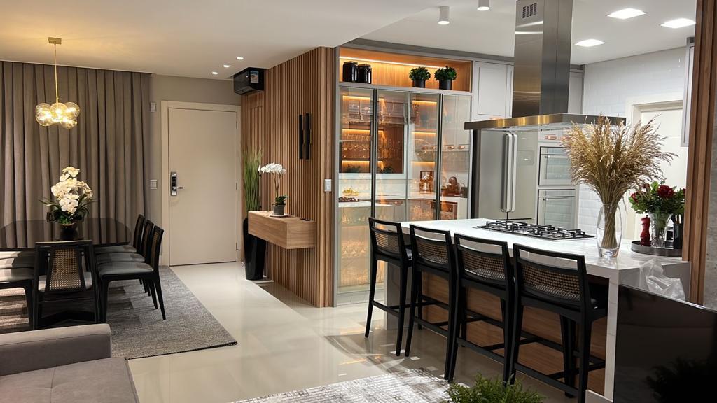 Imagem Apartamento com 4 Quartos à Venda, 137 m²em Centro - Balneário Camboriú