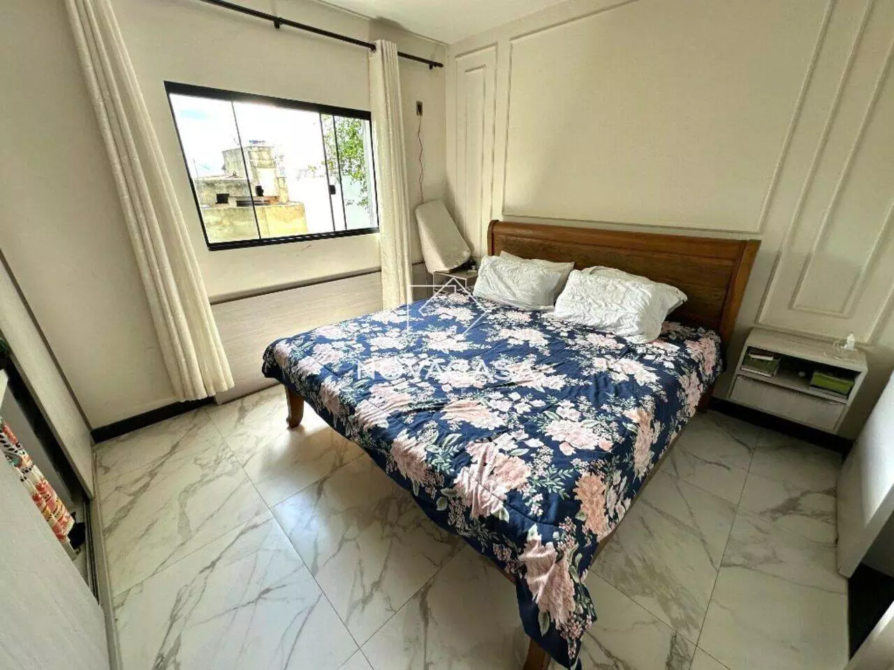 Imagem Casa com 5 Quartos à Venda, 250 m² em Rio Branco - Belo Horizonte