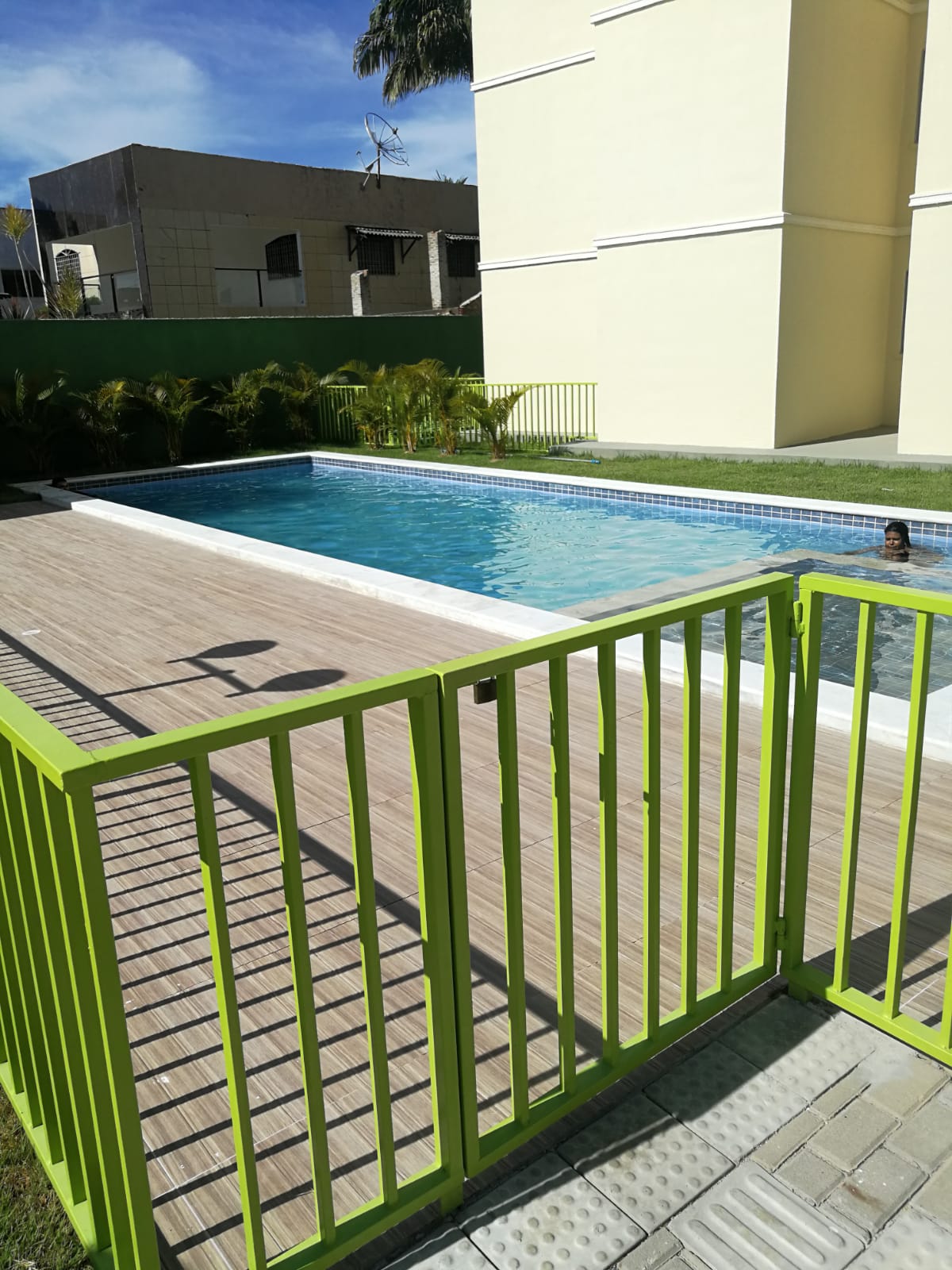 Imagem Apartamento com 2 Quartos para Alugar, 41 m²em Janga - Paulista