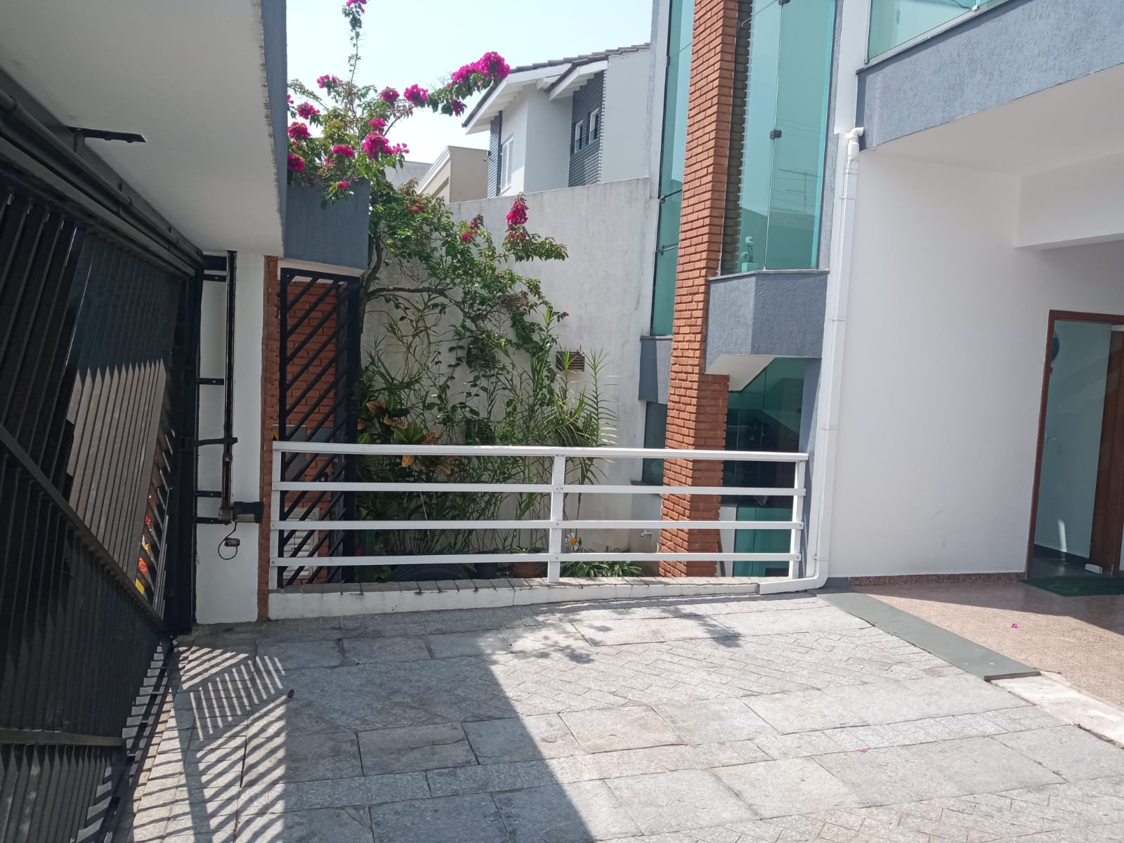Imagem Sobrado com 4 Quartos à Venda, 332 m² em Dos Casa - São Bernardo do Campo Imagem Sobrado com 4 Quartos à Venda, 332 m² em Dos Casa - São Bernardo do Campo