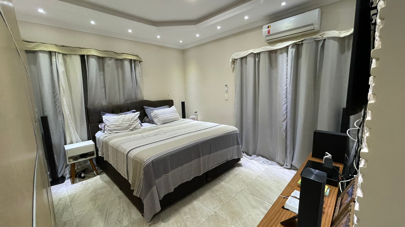 Imagem Casa de Condomínio com 3 Quartos à Venda, 200 m² em Campo Grande - Rio de Janeiro