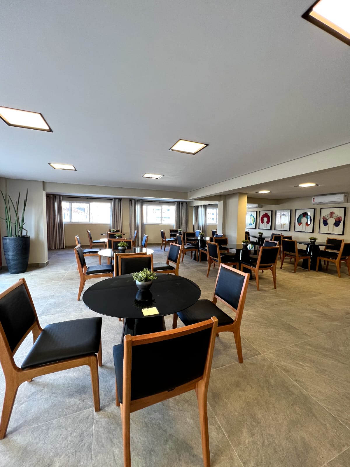 Imagem Apartamento com 3 Quartos à Venda, 104 m²em Canto do Forte - Praia Grande Imagem Apartamento com 3 Quartos à Venda, 104 m²em Canto do Forte - Praia Grande