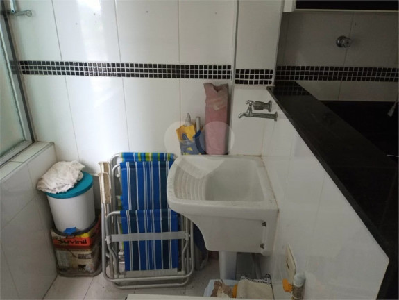 Imagem Apartamento com 2 Quartos à Venda, 69 m² em José Menino - Santos