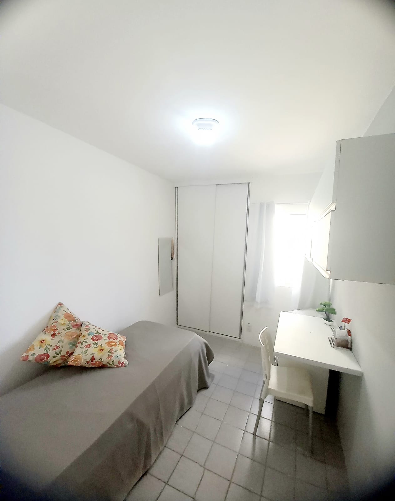 Imagem Apartamento com 2 Quartos à Venda, 62 m²em Arruda - Recife