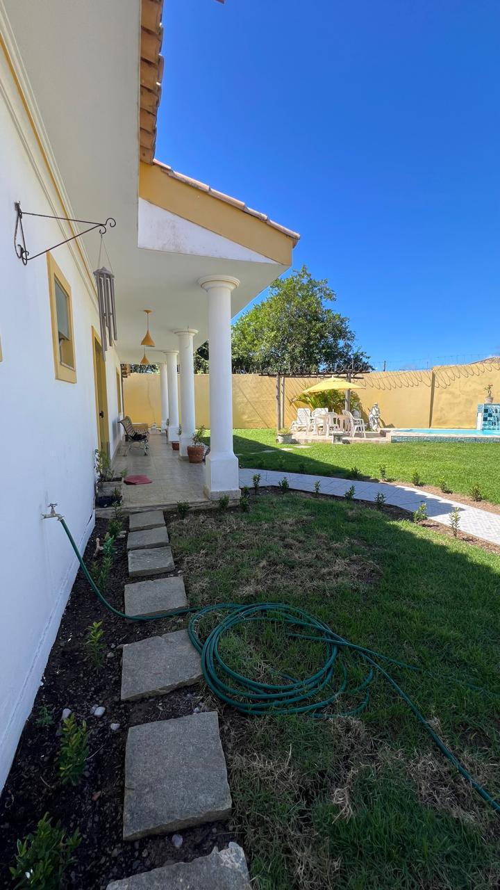 Imagem Casa de Condomínio com 3 Quartos para Alugar, 200 m²em Buraquinho - Lauro de Freitas