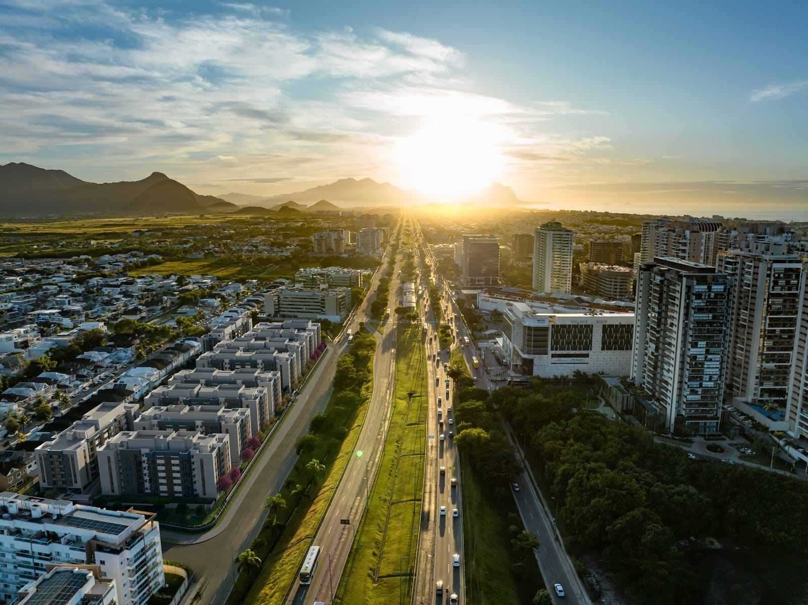 Imagem Apartamento com 2 Quartos à Venda, 54 m²em Recreio dos Bandeirantes - Rio de Janeiro Imagem Apartamento com 2 Quartos à Venda, 54 m²em Recreio dos Bandeirantes - Rio de Janeiro