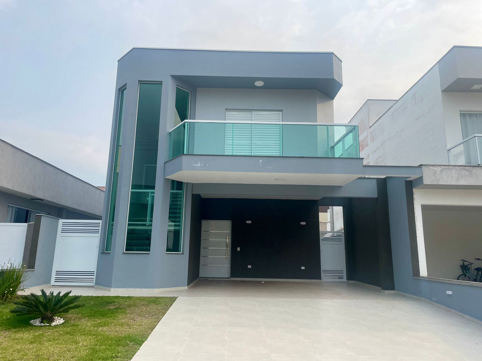 Imagem Sobrado com 3 Quartos à Venda, 179 m²em Belize - Itanhaém