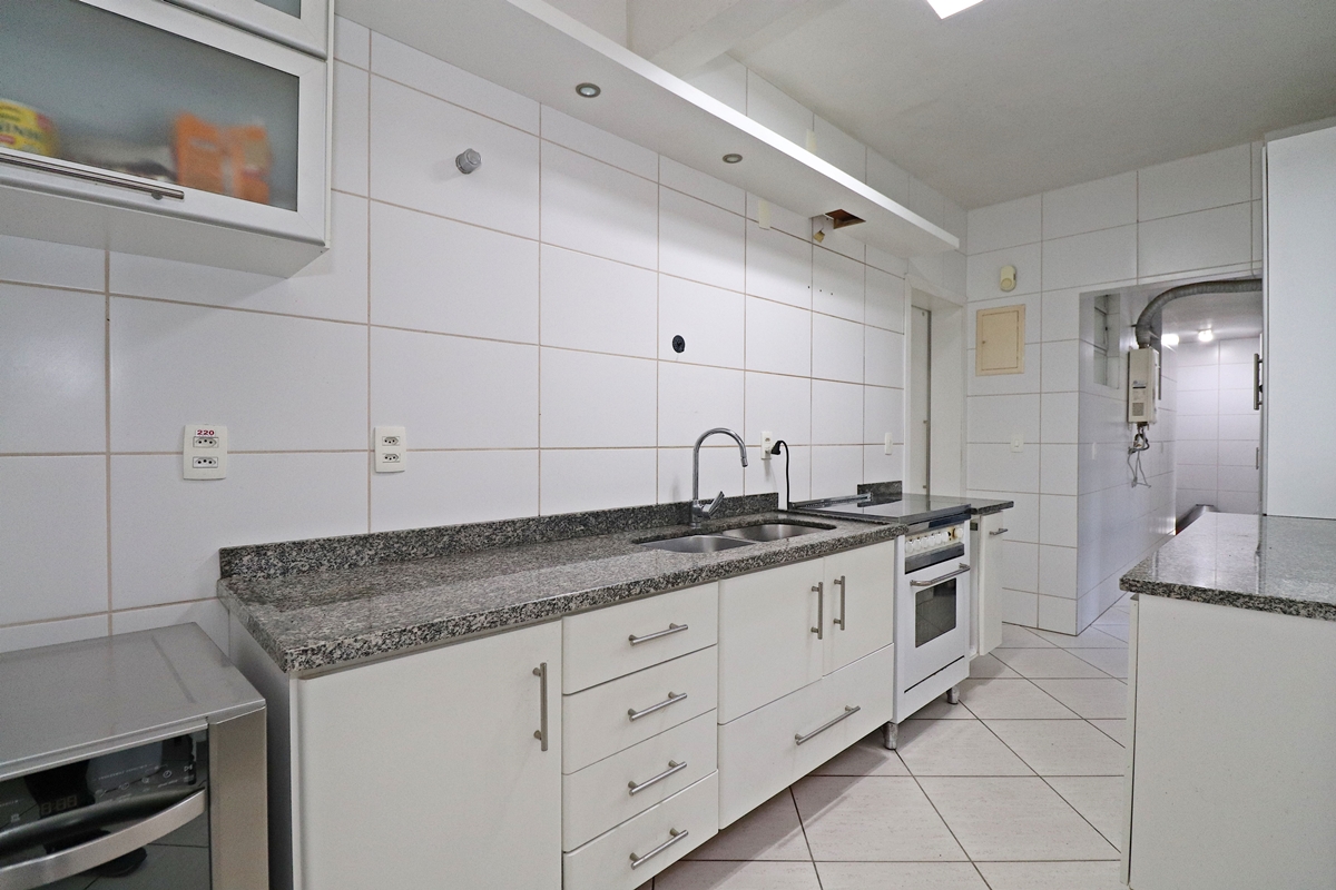 Imagem Apartamento com 5 Quartos à Venda, 217 m² em Juvevê - Curitiba
