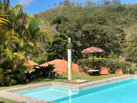 Imagem Casa de Condomínio com 5 Quartos à Venda, 200 m² em Cruzeiro - Teresópolis