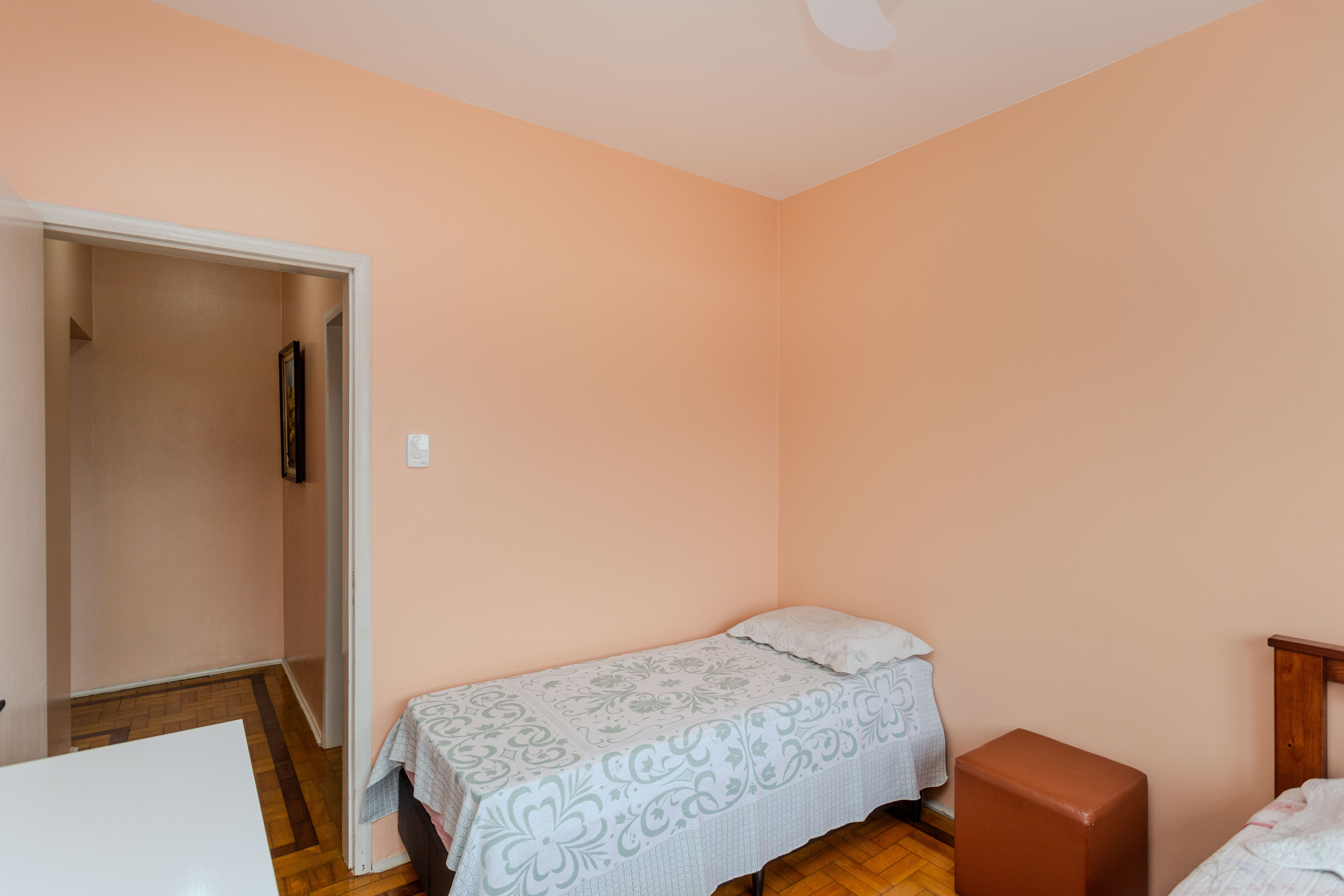 Imagem Apartamento com 2 Quartos à Venda, Locação ou Temporada, 80 m² em Centro - Santa Maria Imagem Apartamento com 2 Quartos à Venda, Locação ou Temporada, 80 m² em Centro - Santa Maria