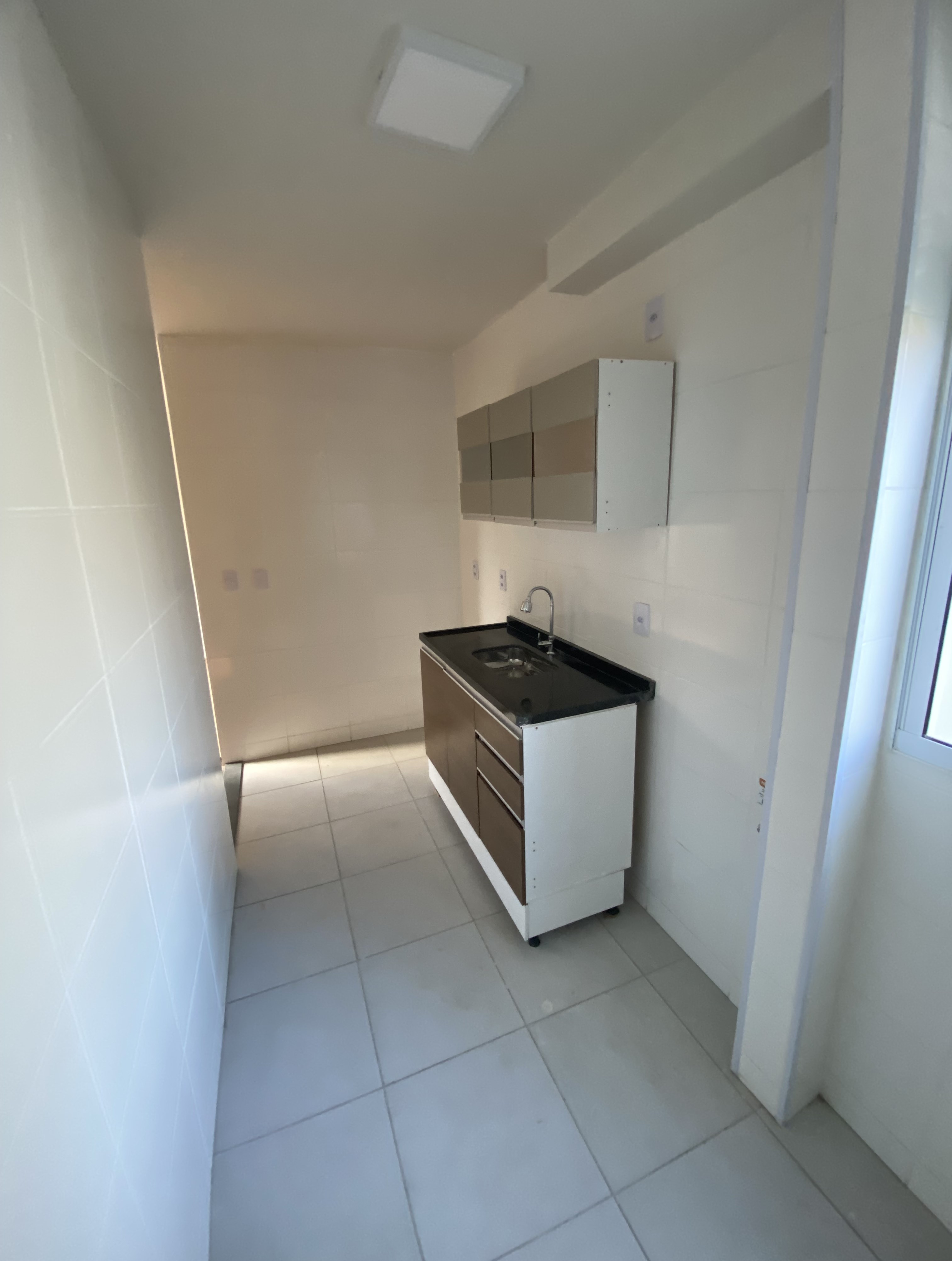Imagem Apartamento com 2 Quartos à Venda, 41 m² em Inhoaíba - Rio de Janeiro