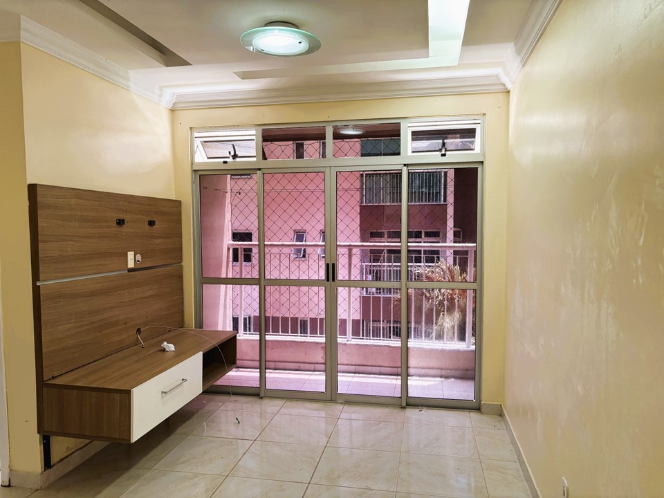 Apartamento com 3 Quartos para Alugar, 70 m² em Japiim - Manaus