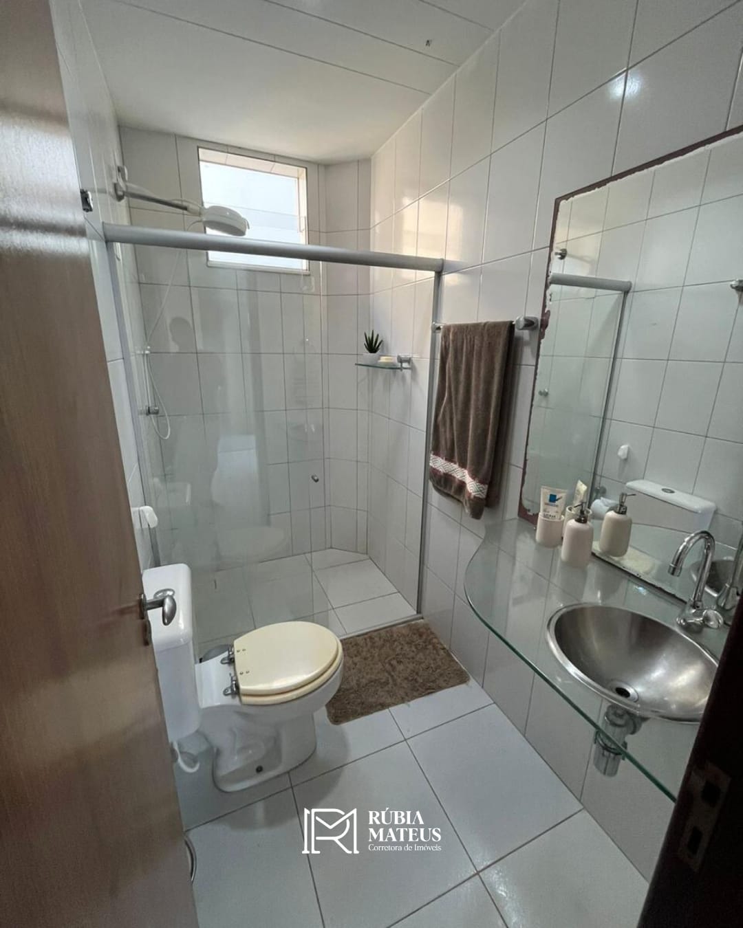 Imagem Casa de Condomínio com 4 Quartos à Venda, 197 m² em Parque do Jiqui - Parnamirim