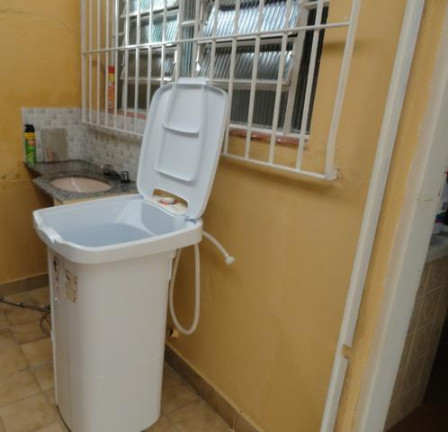 Imagem Casa com 2 Quartos à Venda, 140 m² em Jardim Brasil - Caraguatatuba