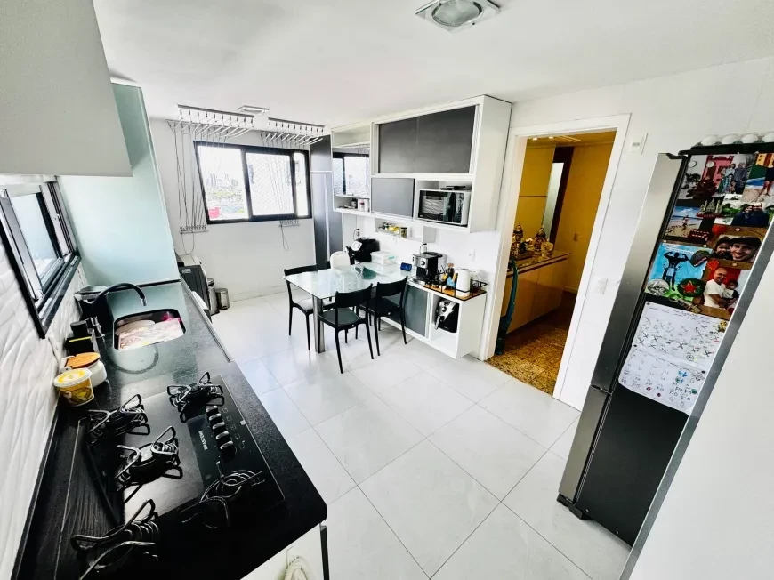 Imagem Apartamento com 3 Quartos à Venda, 120 m² em Lagoa Nova - Natal Imagem Apartamento com 3 Quartos à Venda, 120 m² em Lagoa Nova - Natal