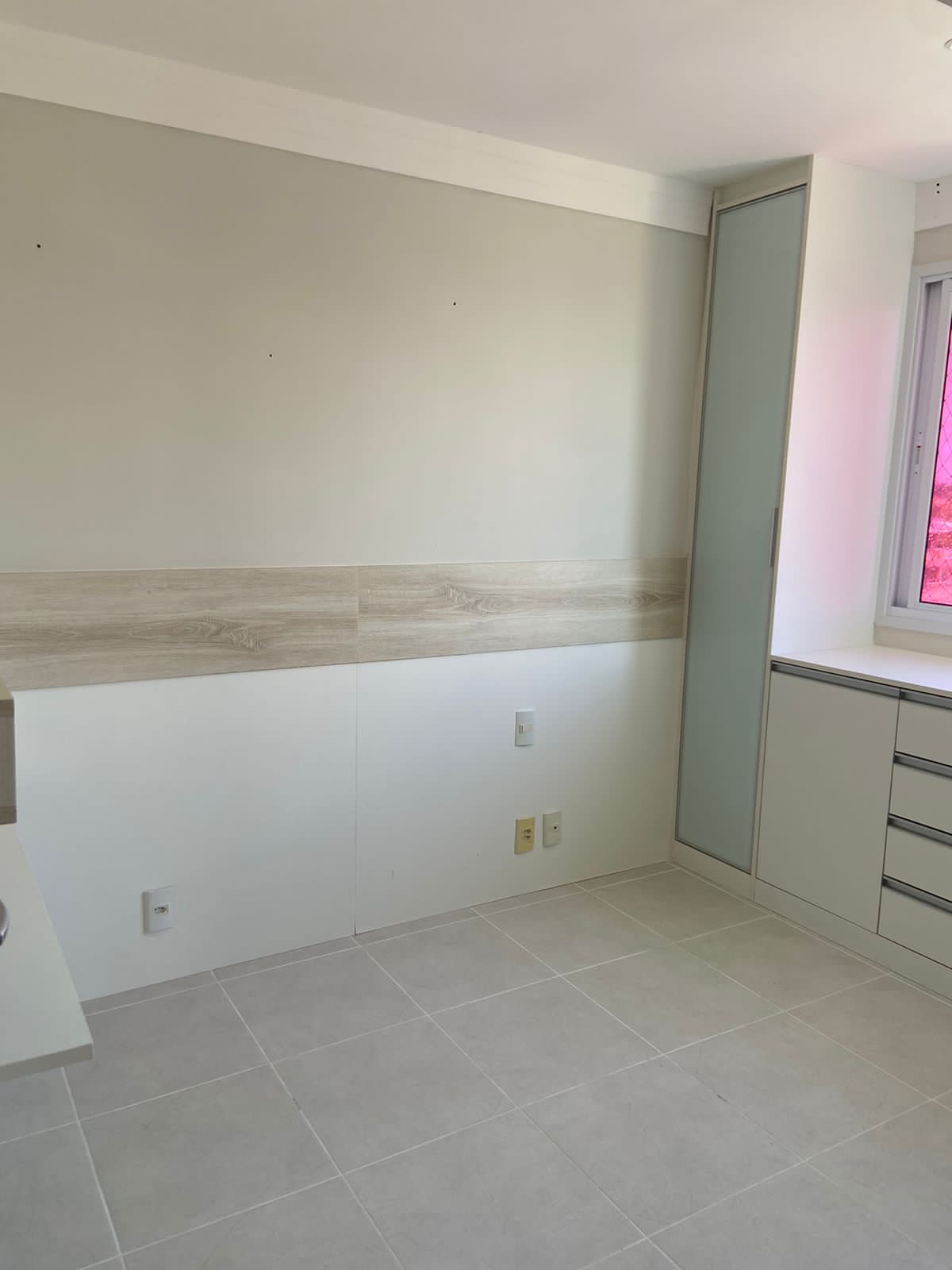 Imagem Apartamento com 2 Quartos para Alugar, em Buraquinho - Lauro de Freitas Imagem Apartamento com 2 Quartos para Alugar, em Buraquinho - Lauro de Freitas