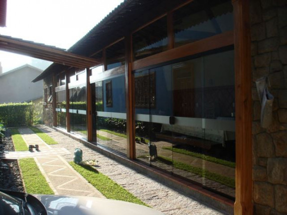 Imagem Casa de Condomínio com 5 Quartos à Venda, 498 m² em Parque do Imbui - Teresópolis