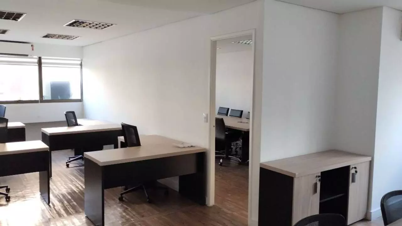 Imagem Sala Comercial à Venda ou Locação, 133 m² em Vila Olímpia - São Paulo Imagem Sala Comercial à Venda ou Locação, 133 m² em Vila Olímpia - São Paulo