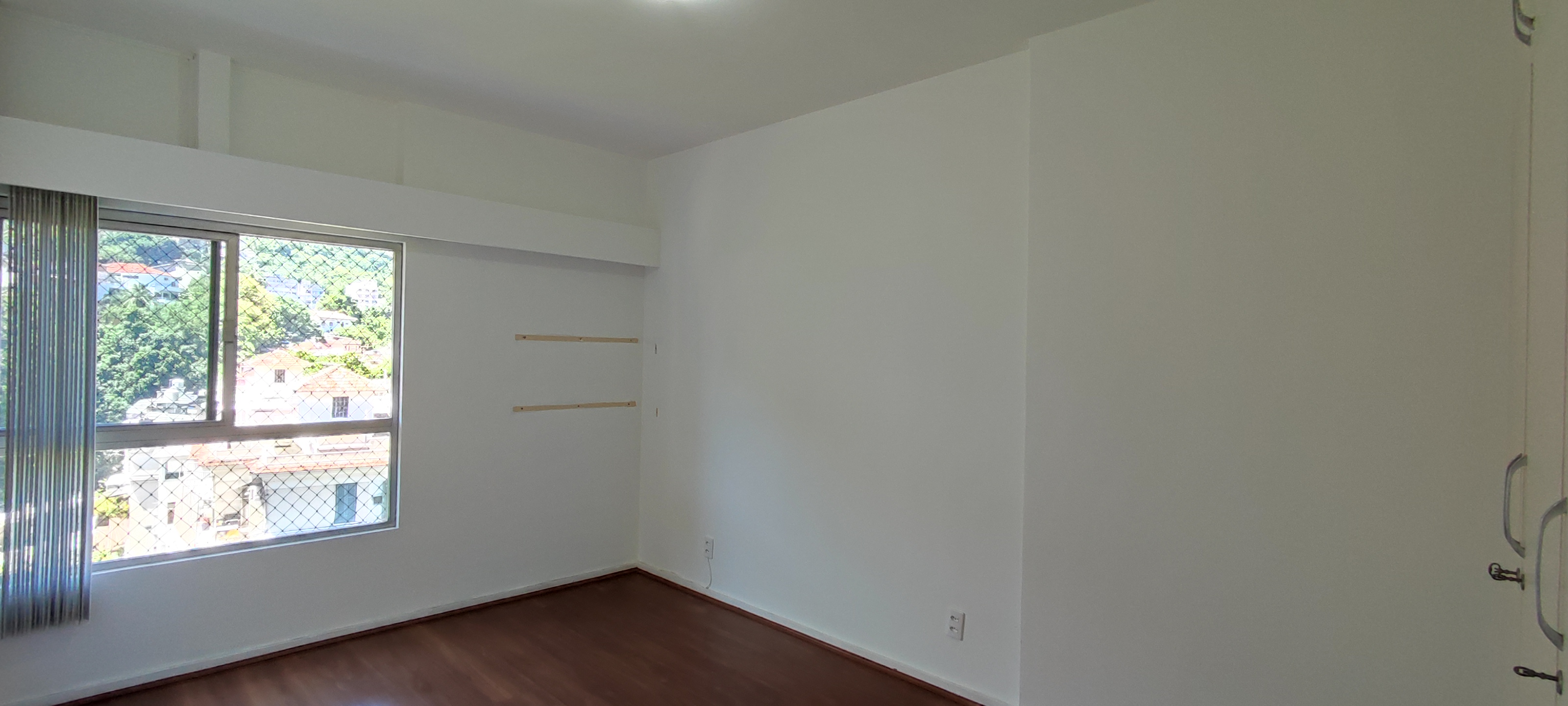 Imagem Apartamento com 3 Quartos à Venda, 118 m²em Laranjeiras - Rio de Janeiro