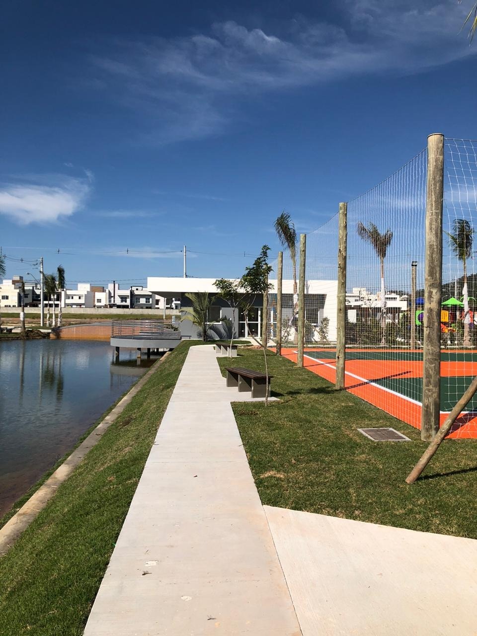 Imagem Casa com 3 Quartos à Venda, 123 m²em Beira Rio - Biguaçu Imagem Casa com 3 Quartos à Venda, 123 m²em Beira Rio - Biguaçu