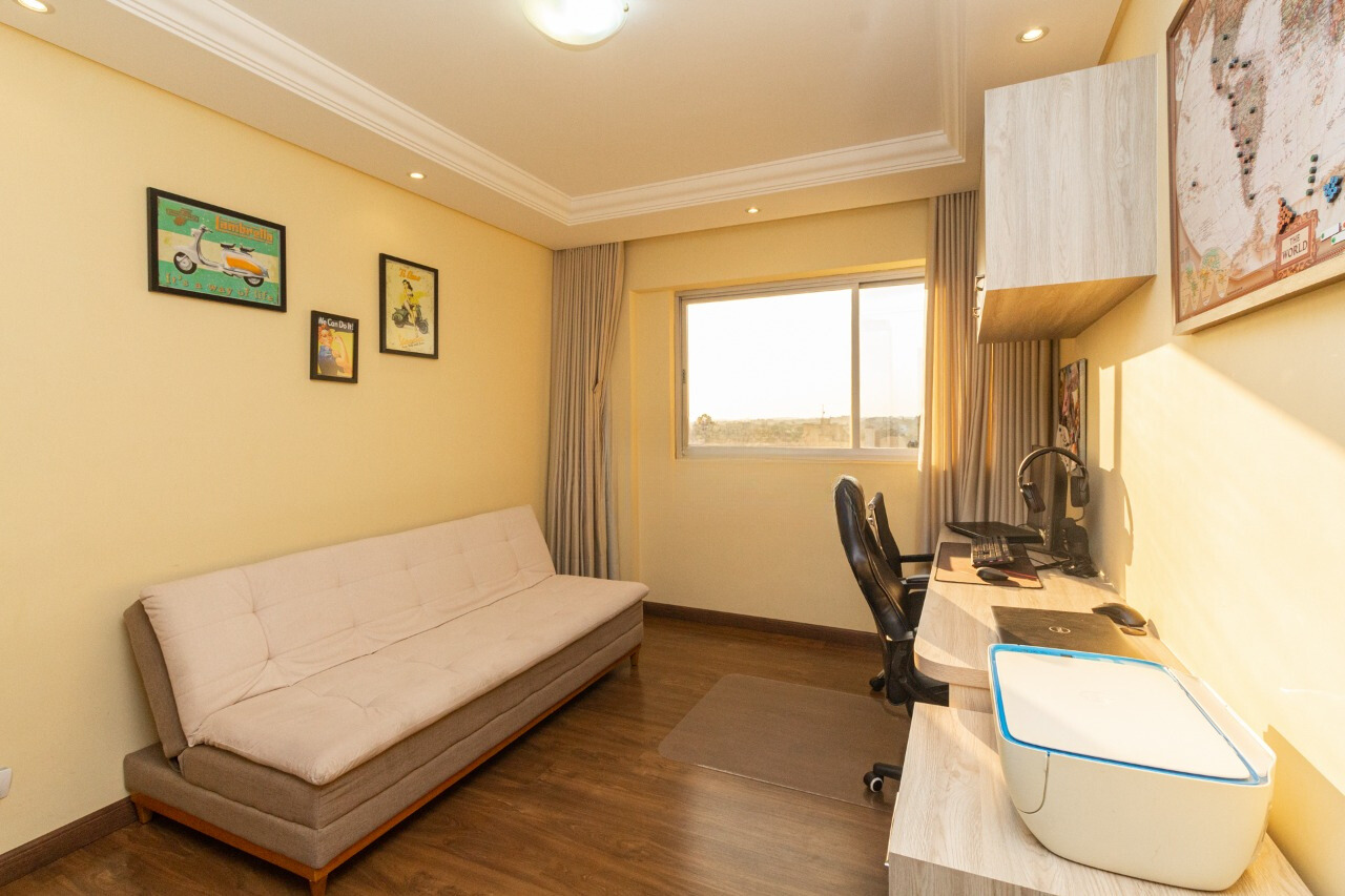 Imagem Apartamento com 4 Quartos à Venda, 152 m²em Bigorrilho - Curitiba