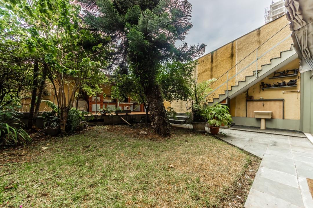 Imagem Casa com 5 Quartos à Venda, 700 m²em Vila Regente Feijó - São Paulo