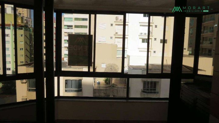 Imagem Apartamento com 2 Quartos à Venda, 100 m² em Itapema