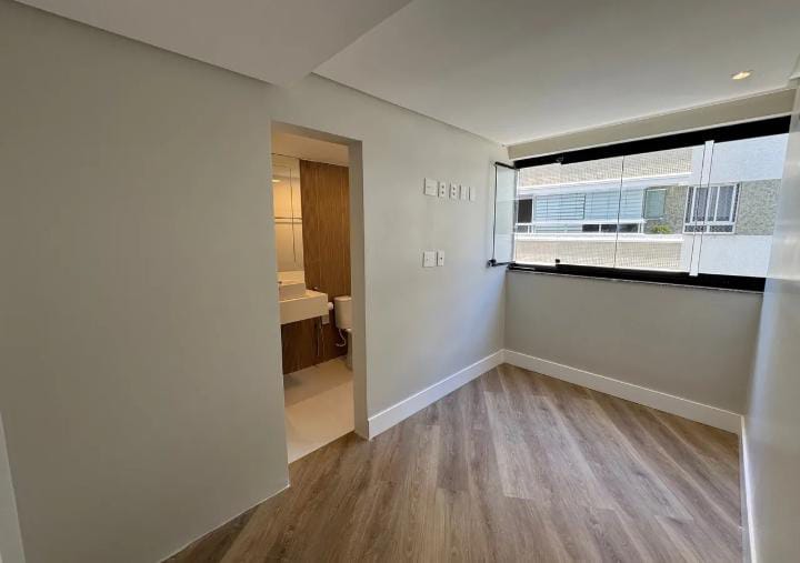Imagem Casa de Condomínio com 2 Quartos à Venda, 68 m² em Alphaville I - Salvador