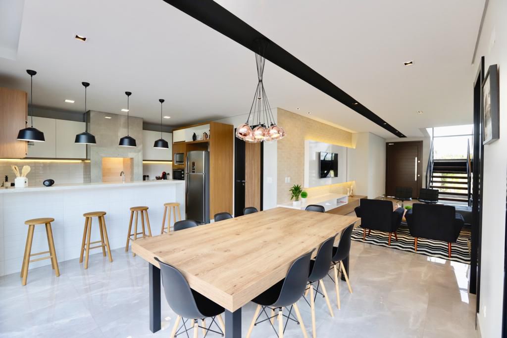 Imagem Casa de Condomínio com 3 Quartos à Venda, 238 m²em KLP - Foz do Iguaçu Imagem Casa de Condomínio com 3 Quartos à Venda, 238 m²em KLP - Foz do Iguaçu