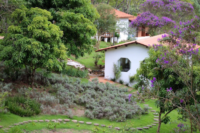 Imagem Chácara com 8 Quartos à Venda, em Jardim Santa Vitória (Canguera) - São Roque Imagem Chácara com 8 Quartos à Venda, em Jardim Santa Vitória (Canguera) - São Roque