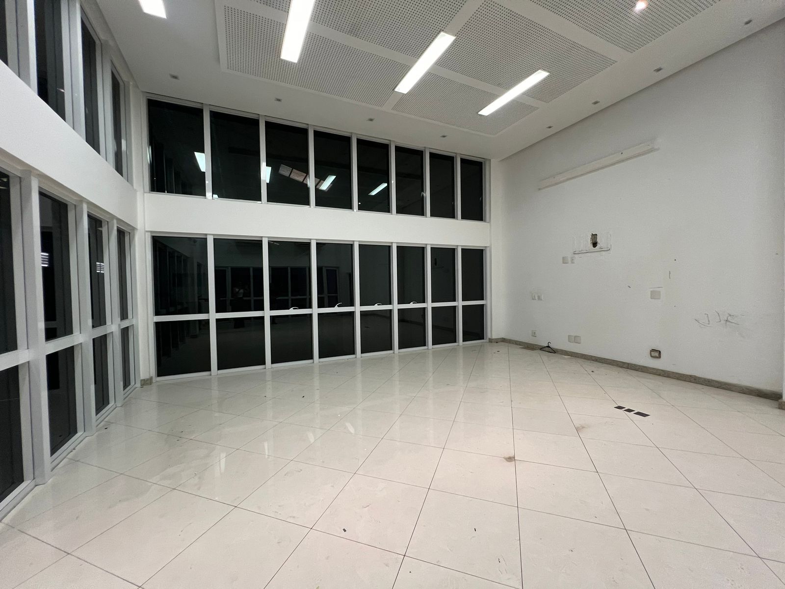 Imagem Ponto Comercial para Alugar, 2 m²em Pedreira - Belém