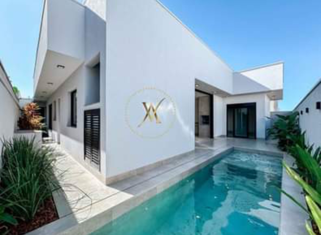 Imagem Casa de Condomínio com 3 Quartos à Venda, 245 m²em Laranjeiras - Uberlândia