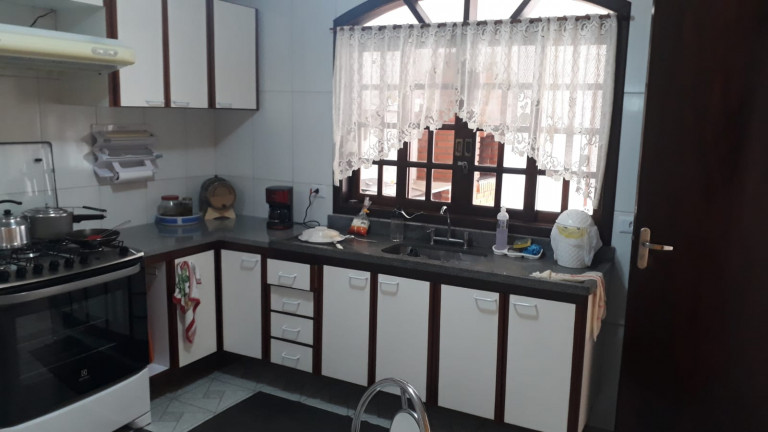 Imagem Sobrado com 3 Quartos à Venda, 300 m² em Jardim Brotinho - Jandira