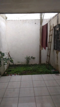 Imagem Casa com 3 Quartos à Venda, 94 m² em Novo Mundo - Curitiba Imagem Casa com 3 Quartos à Venda, 94 m² em Novo Mundo - Curitiba