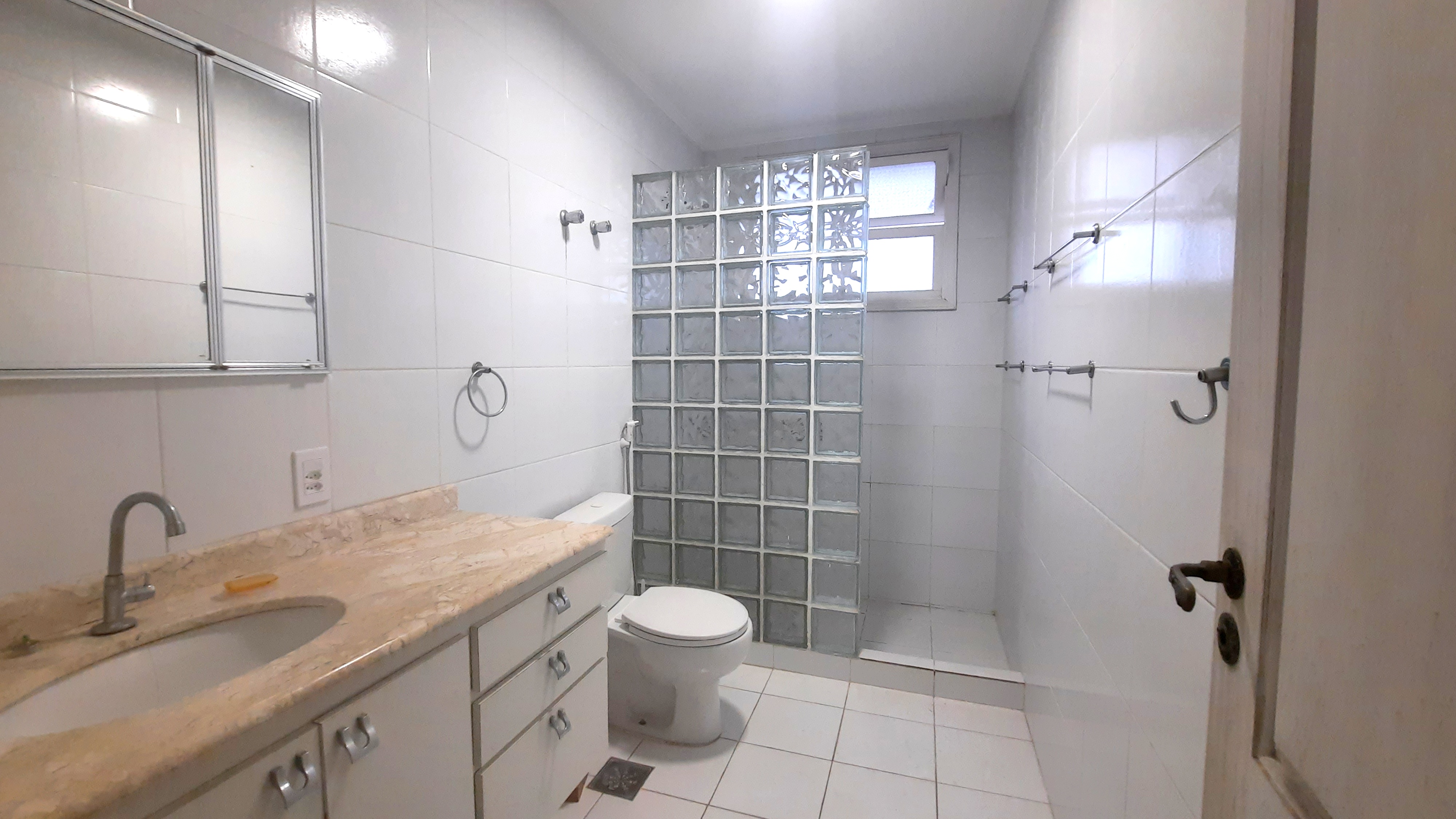 Imagem Apartamento com 2 Quartos à Venda, 103 m²em Boqueirão - Santos
